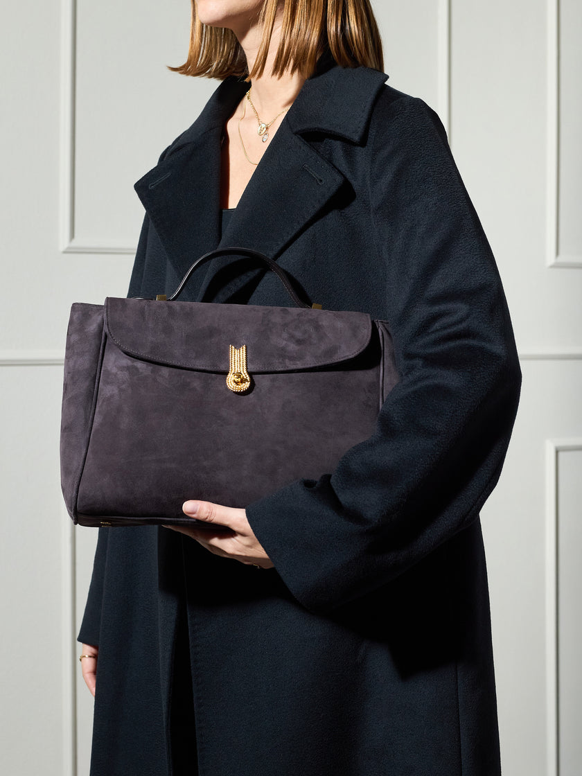 QUEEN MUM SUEDE VAN DYCK