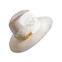 QUEEN AURA HAT